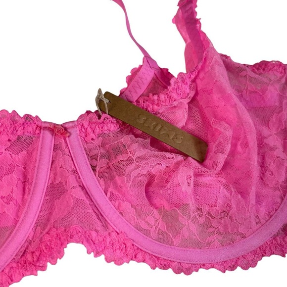 NWT SKIMS Stretch Lace Intimates Underwire Scoop Bra in PINK Size 46DD - Picture 6 of 6